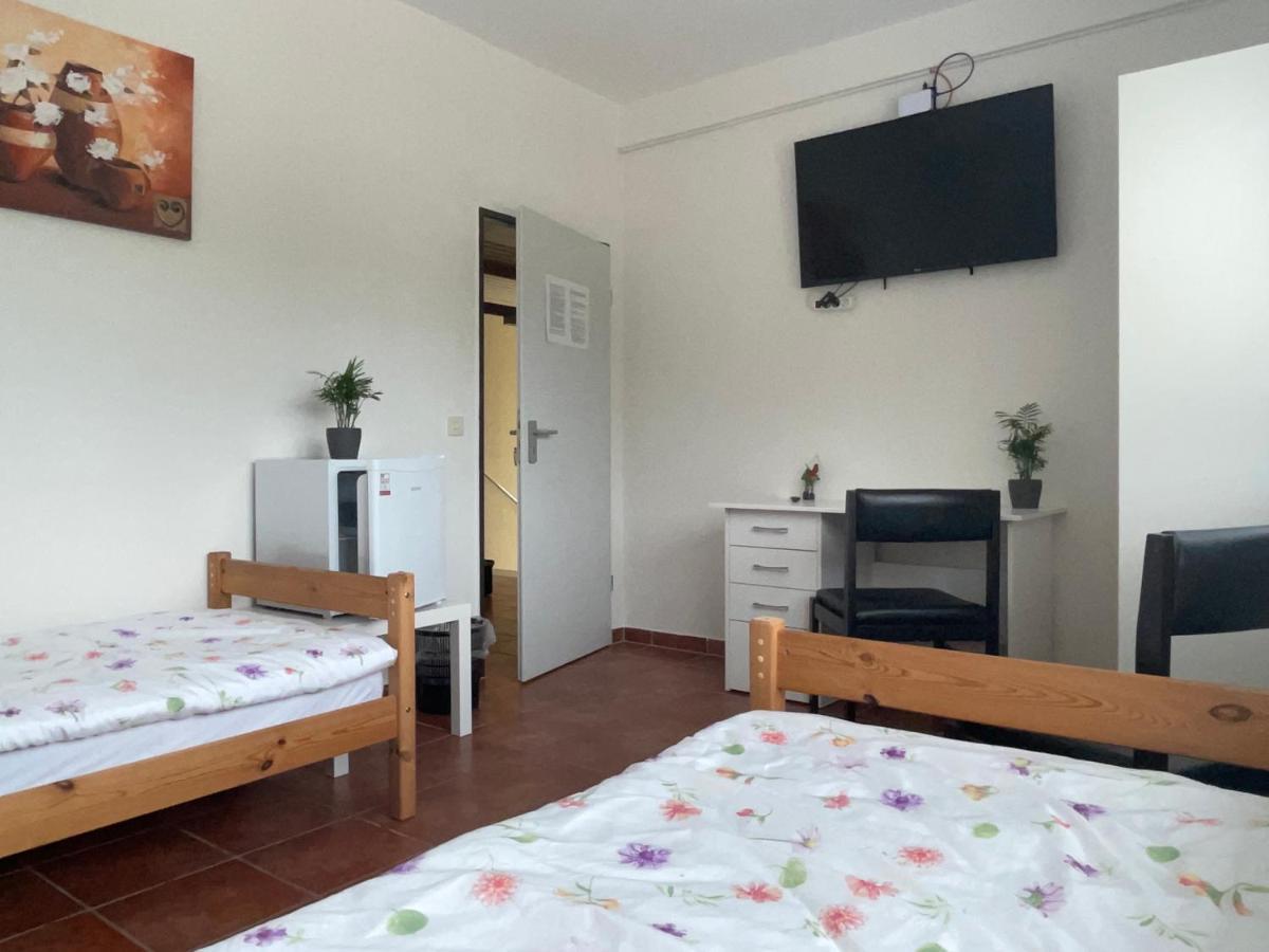 Sleepcheaper Hotel Берген Екстериор снимка